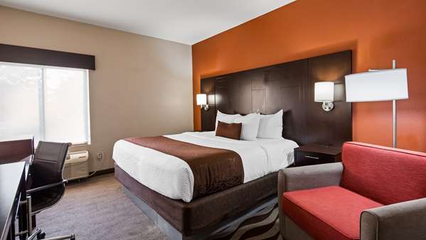  - Best Western Plus Lees Summit Hotel - I-470, Exit 14