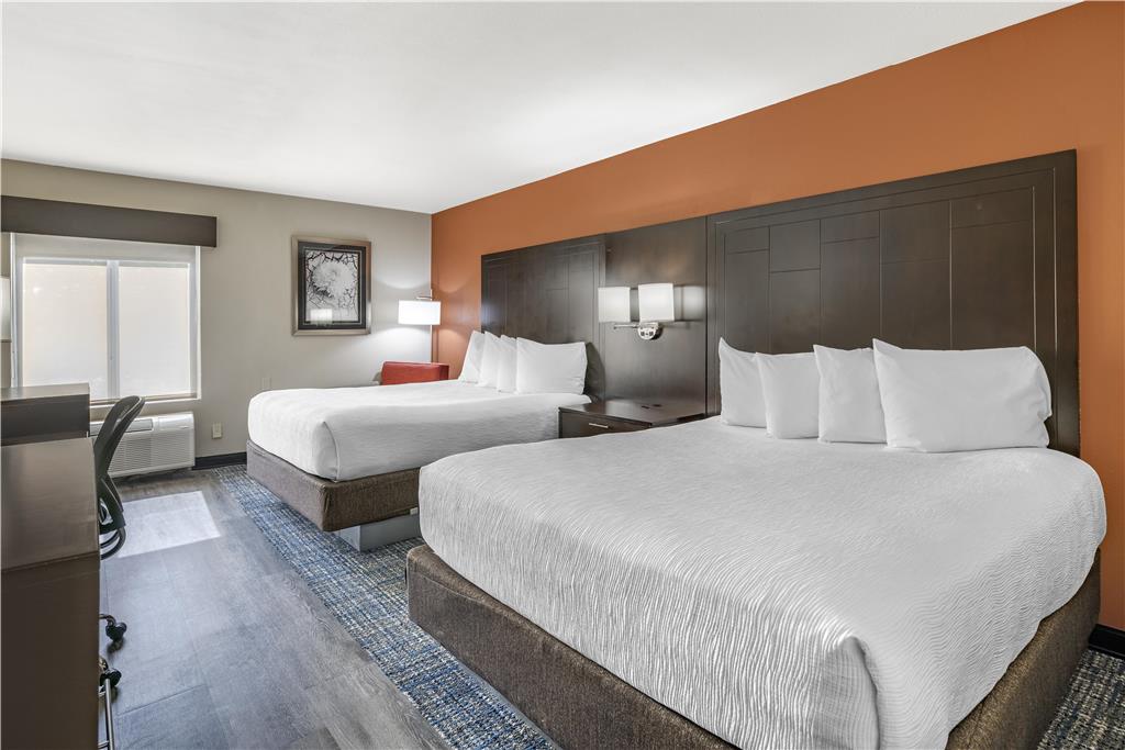 Best Western Plus Lee's Summit Hotel & Suites-guestroom-Guest Room,On-Site.jpg