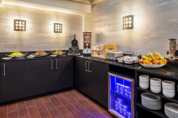 Amenities - Inn at Great Neck