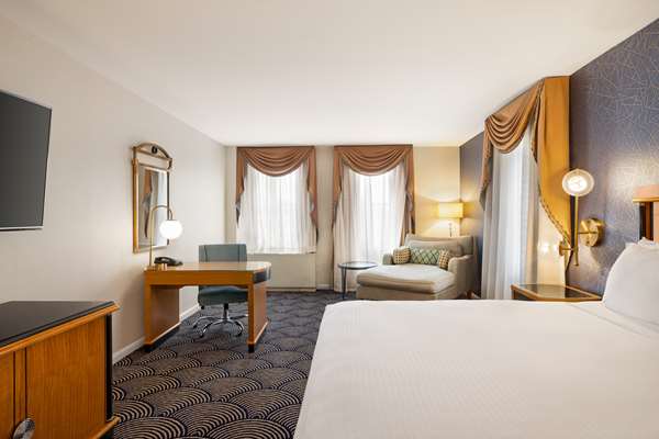 Suite - Inn at Great Neck