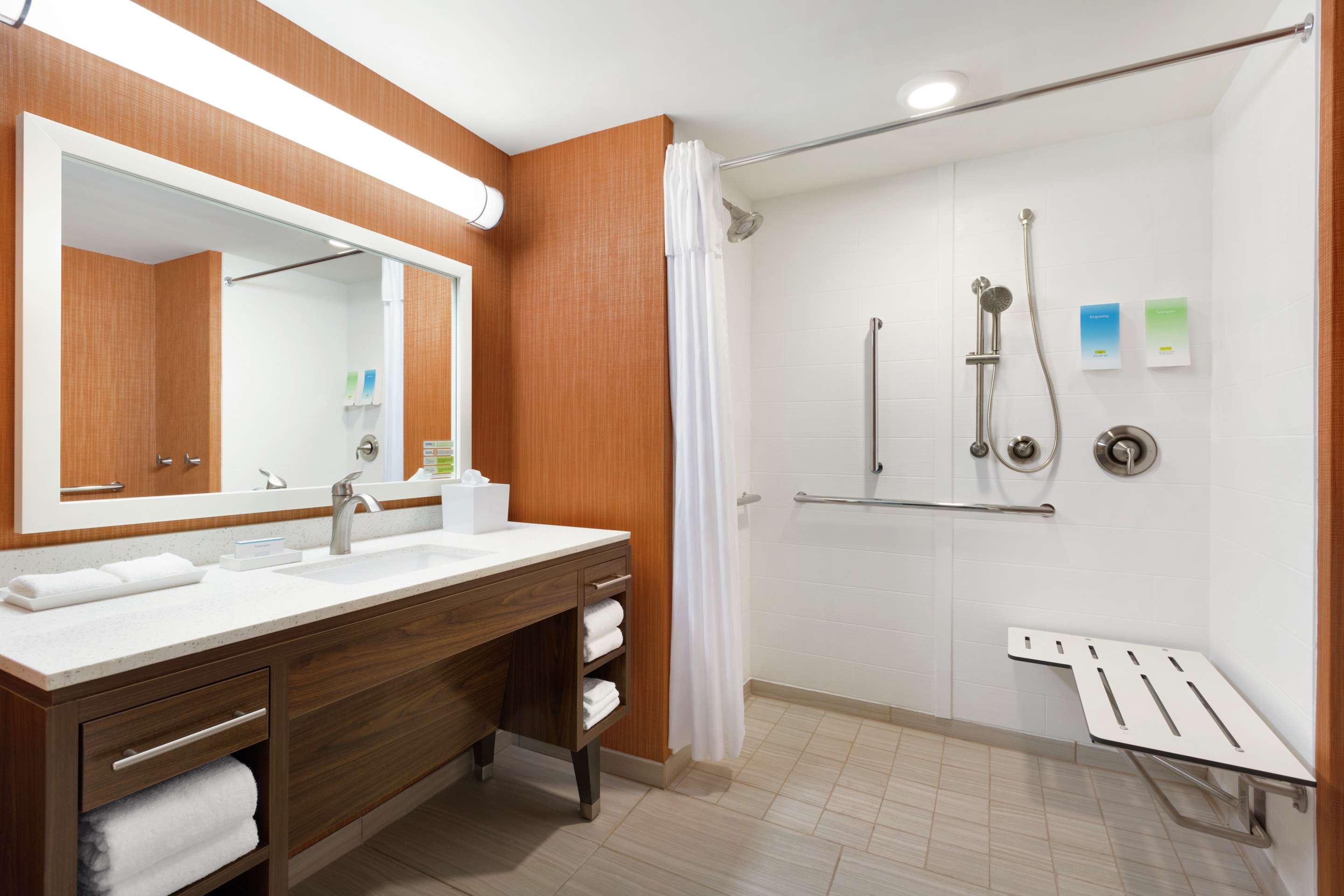 Guest room bath