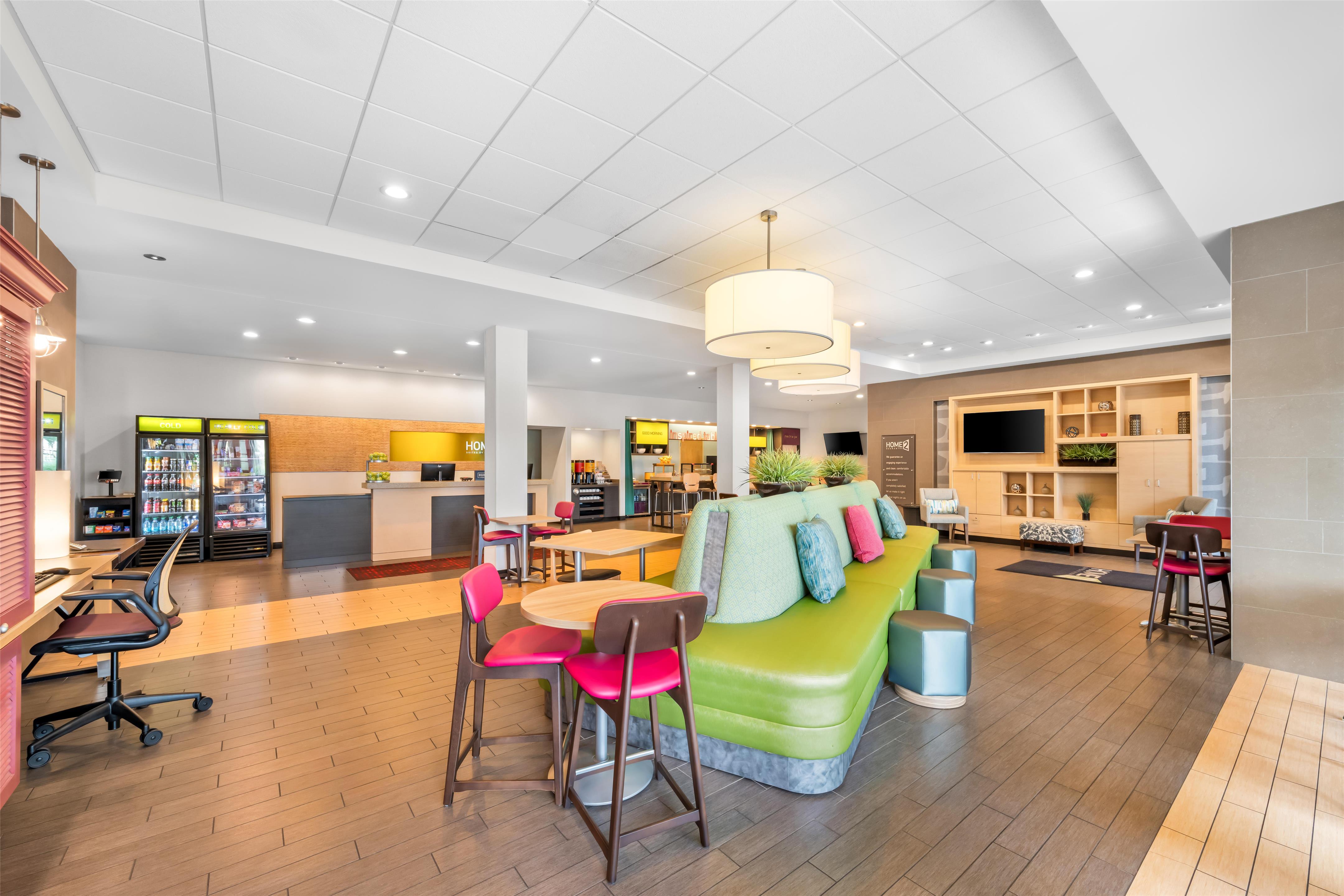 Lobby | Home2 Suites by Hilton Charlotte Airport