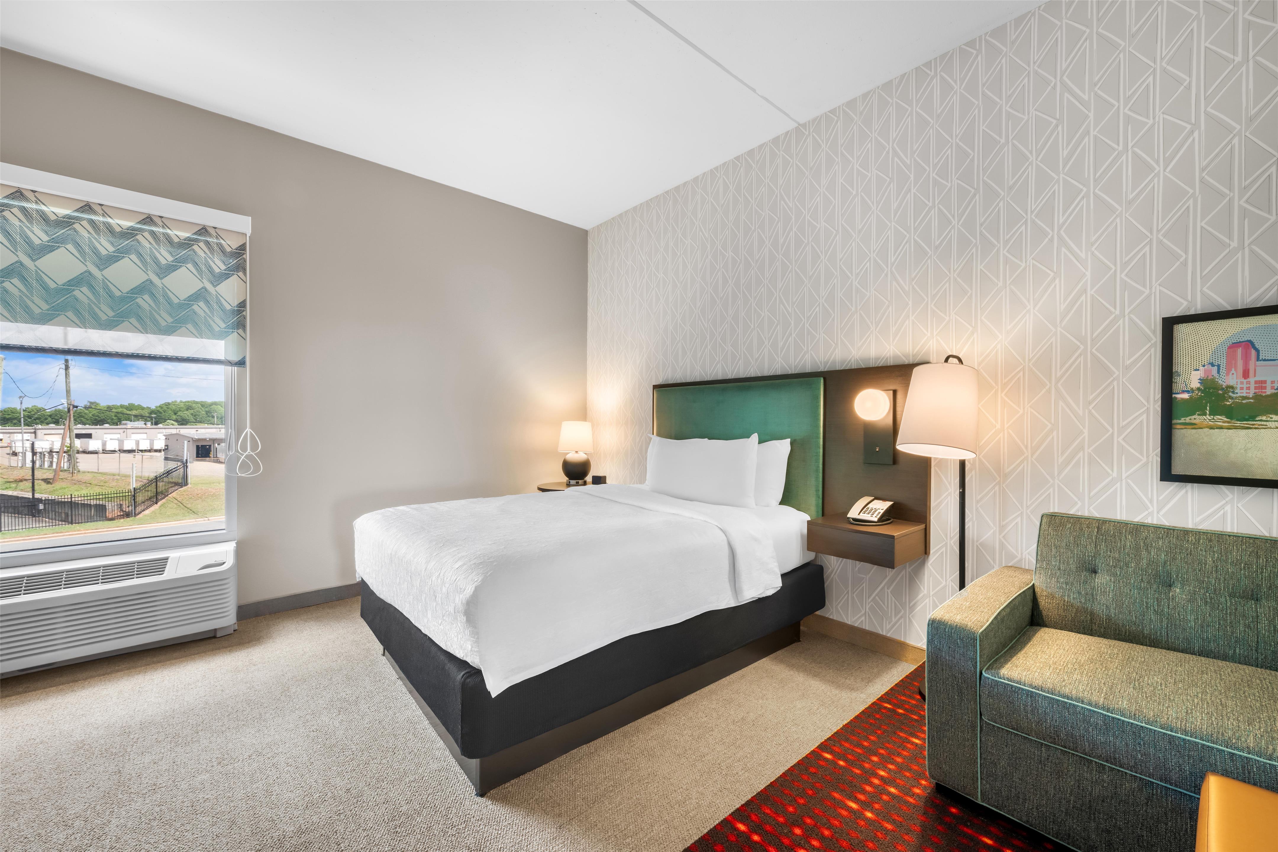 Guest room