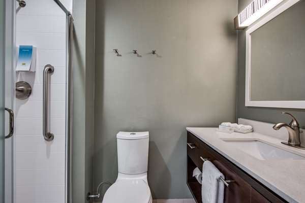  - Home2 Suites by Hilton DFW Airport South Irving