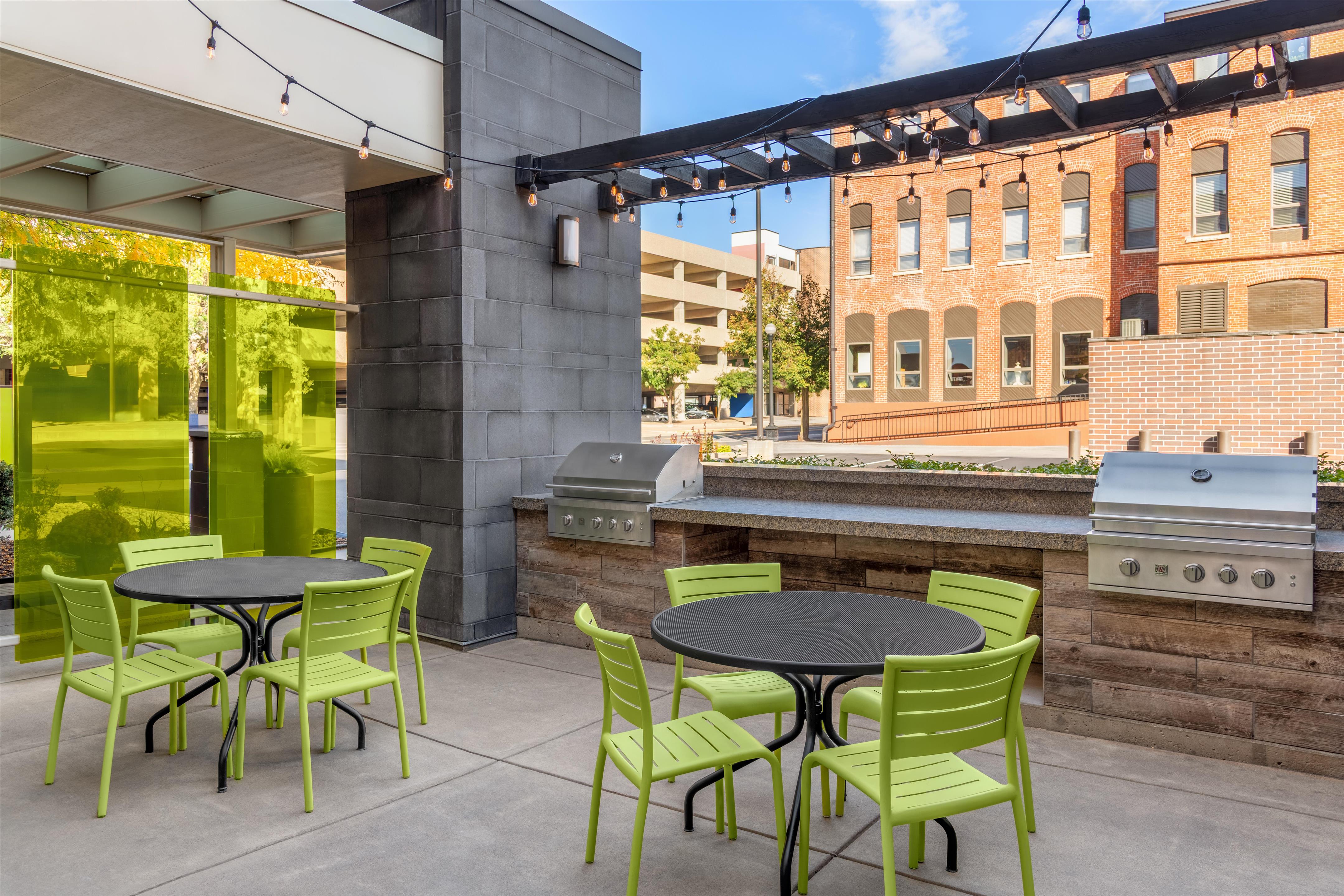 Exterior | Home2 Suites by Hilton La Crosse