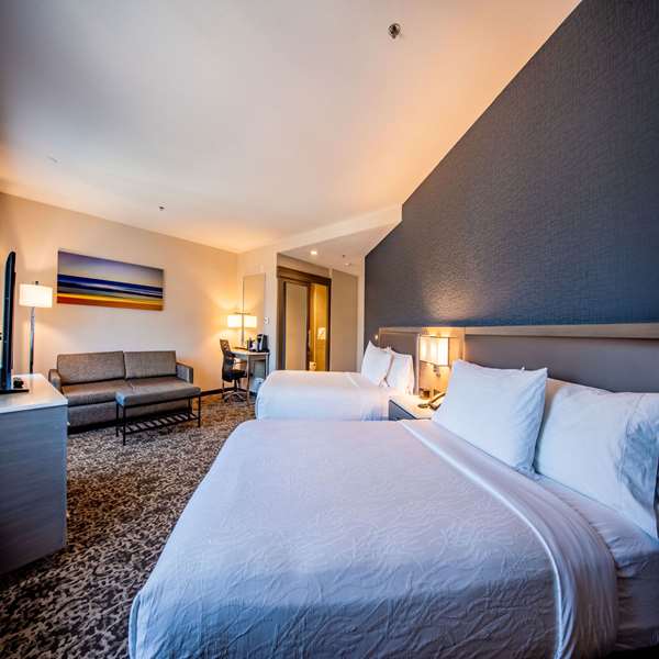  - Hilton Garden Inn Mission Valley Stadium San Diego - I-15, Exit 8