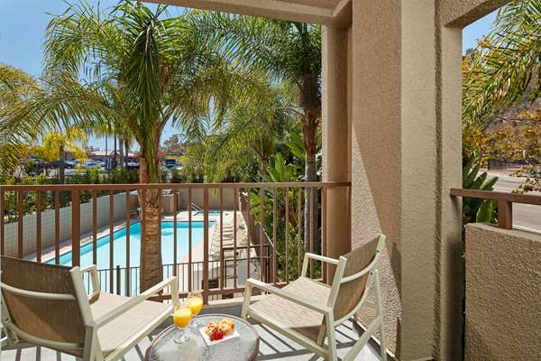  - Hilton Garden Inn Mission Valley Stadium San Diego - I-15, Exit 8