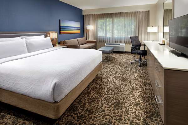  - Hilton Garden Inn Mission Valley Stadium San Diego - I-15, Exit 8