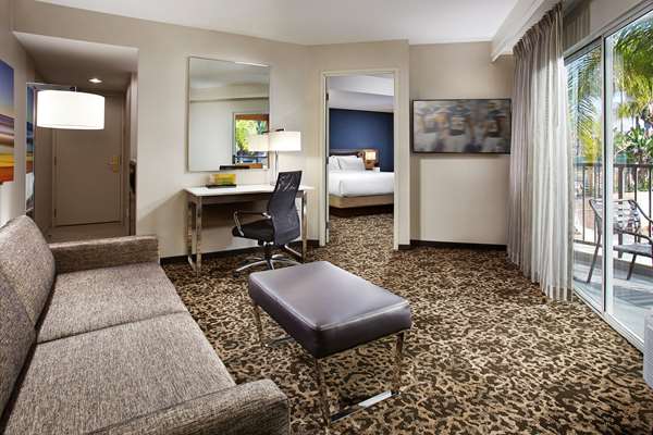  - Hilton Garden Inn Mission Valley Stadium San Diego - I-15, Exit 8