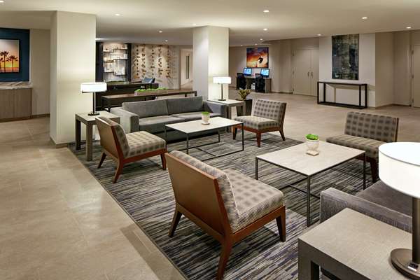  - Hilton Garden Inn Mission Valley Stadium San Diego - I-15, Exit 8