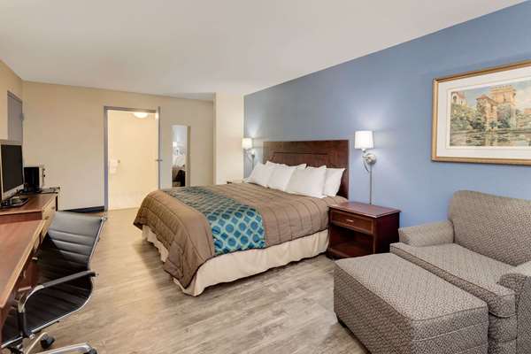  - Days Inn AUM Montgomery - I-85, Exit 6