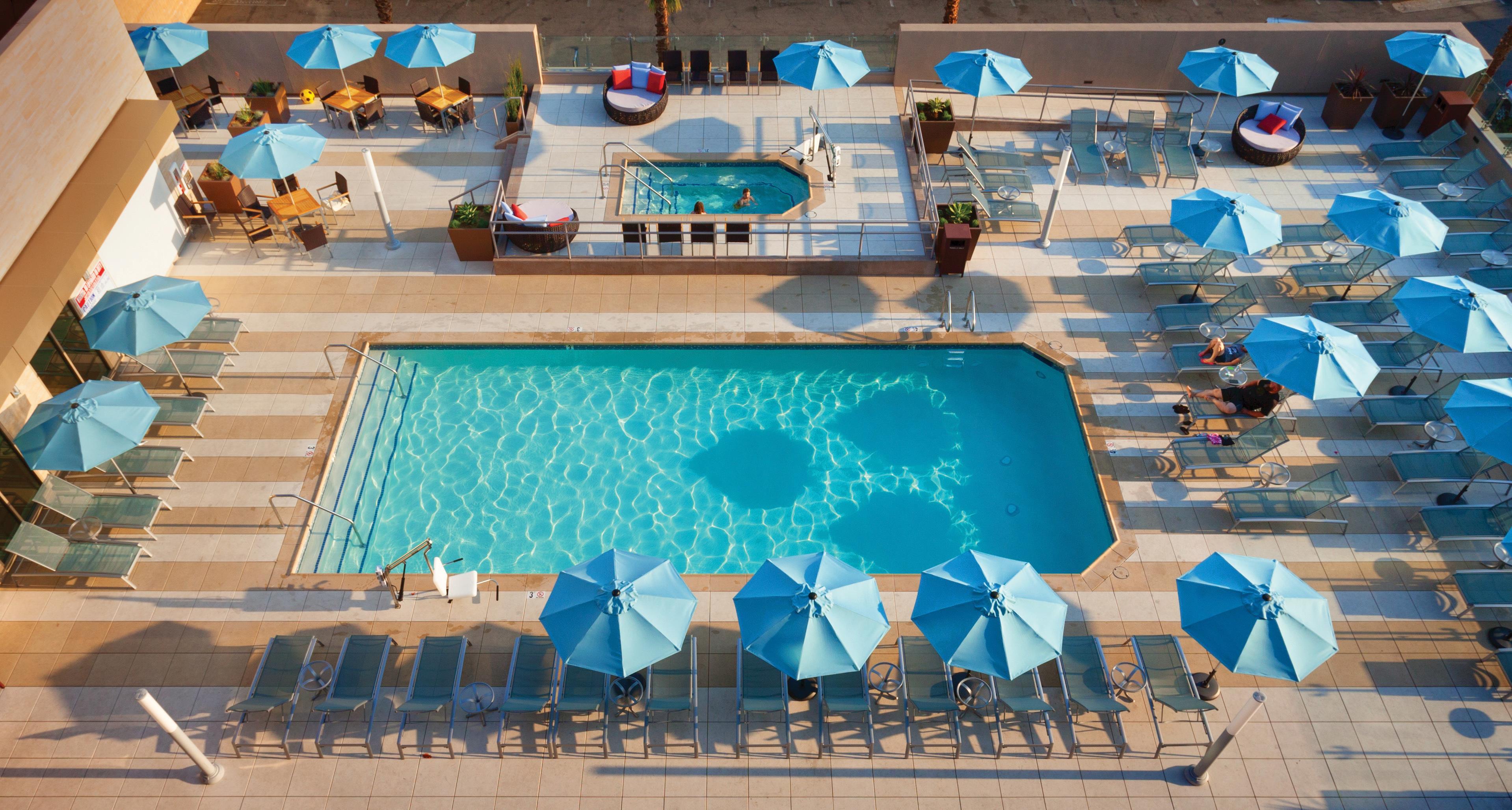 Pool | Hyatt House at Anaheim Resort/Convention Center