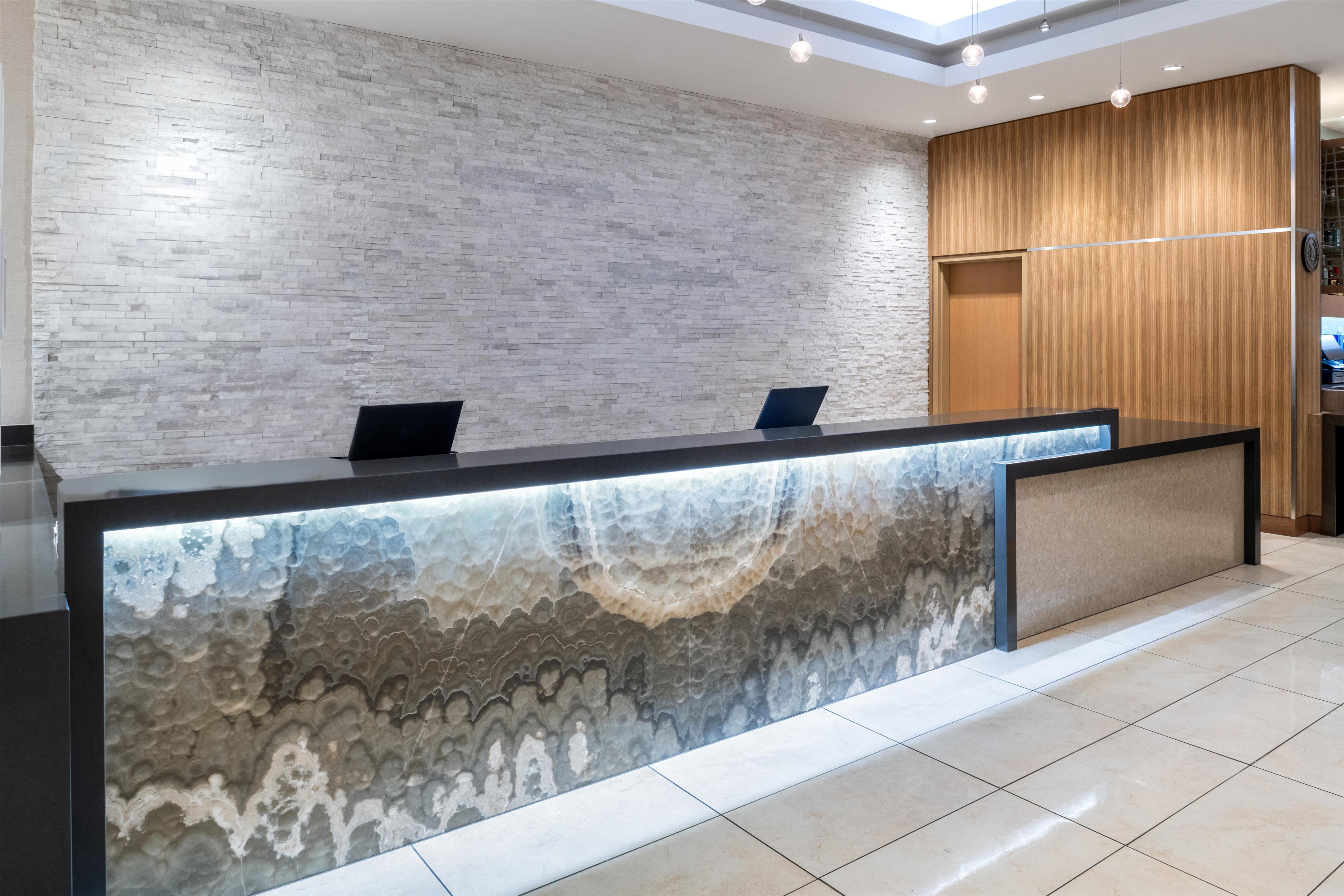 Lobby | Hyatt House at Anaheim Resort/Convention Center