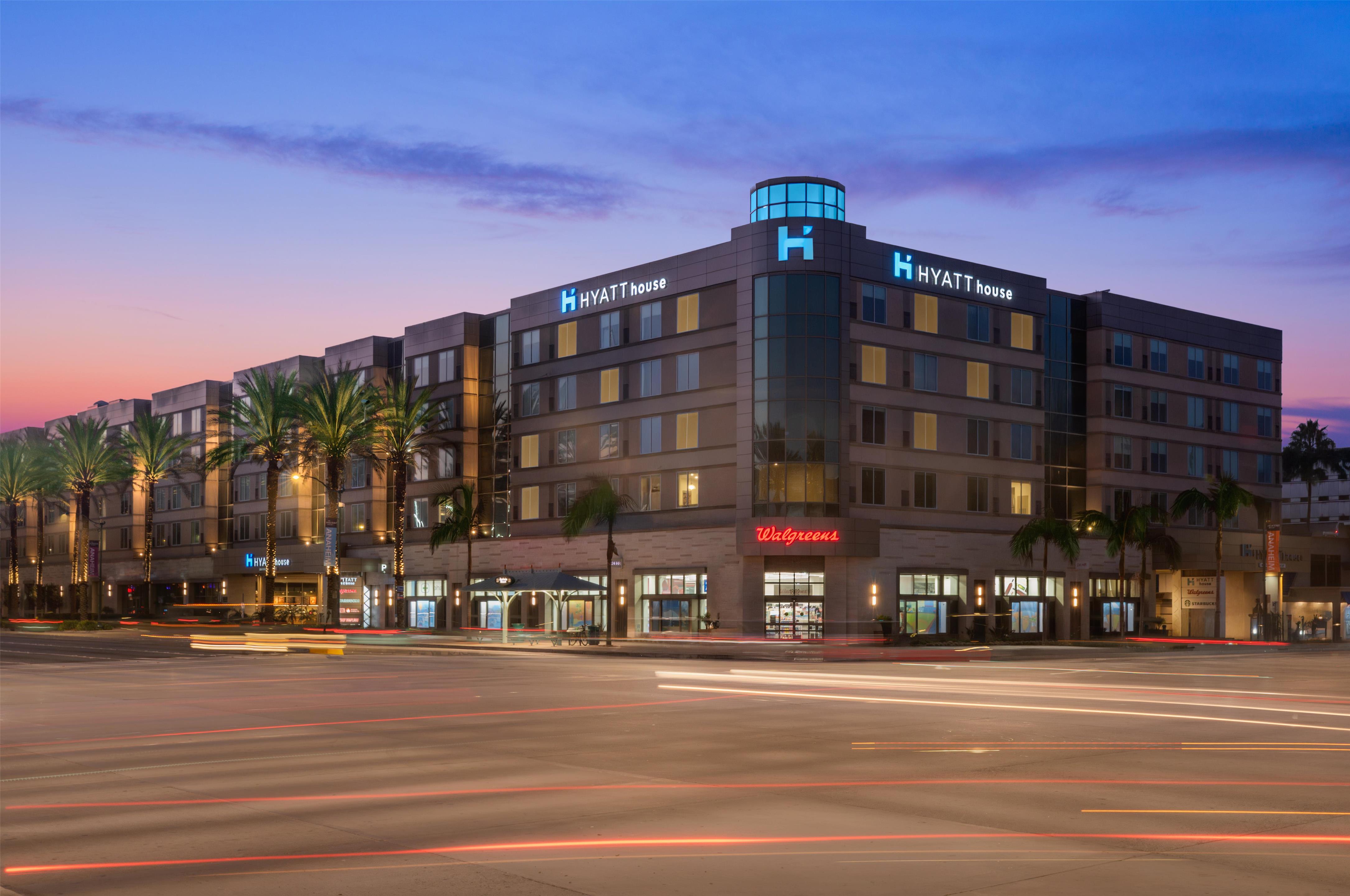 Exterior | Hyatt House at Anaheim Resort/Convention Center