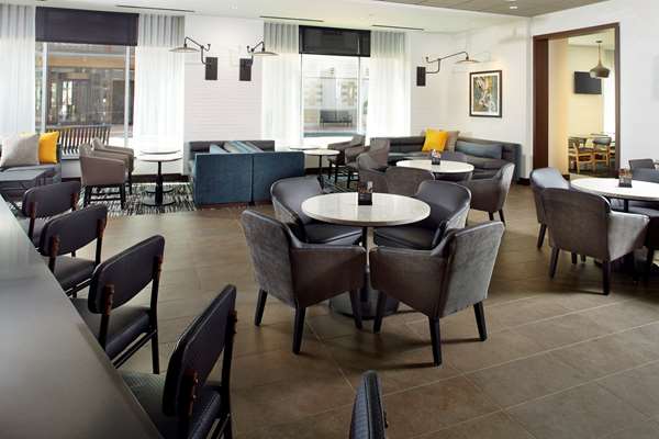 Restaurant - Hyatt Place Hotel Legacy Village Lyndhurst