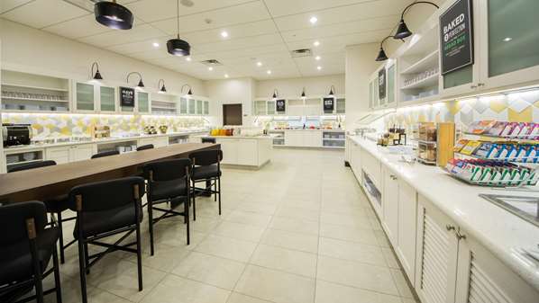 Amenities - Hyatt Place Hotel Orlando - I-4, Exit 68