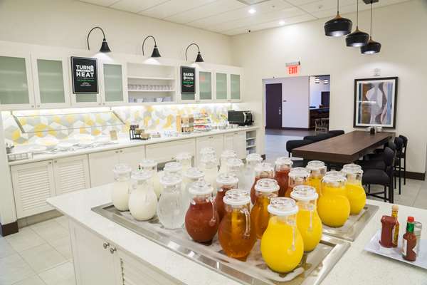 Amenities - Hyatt Place Hotel Orlando - I-4, Exit 68