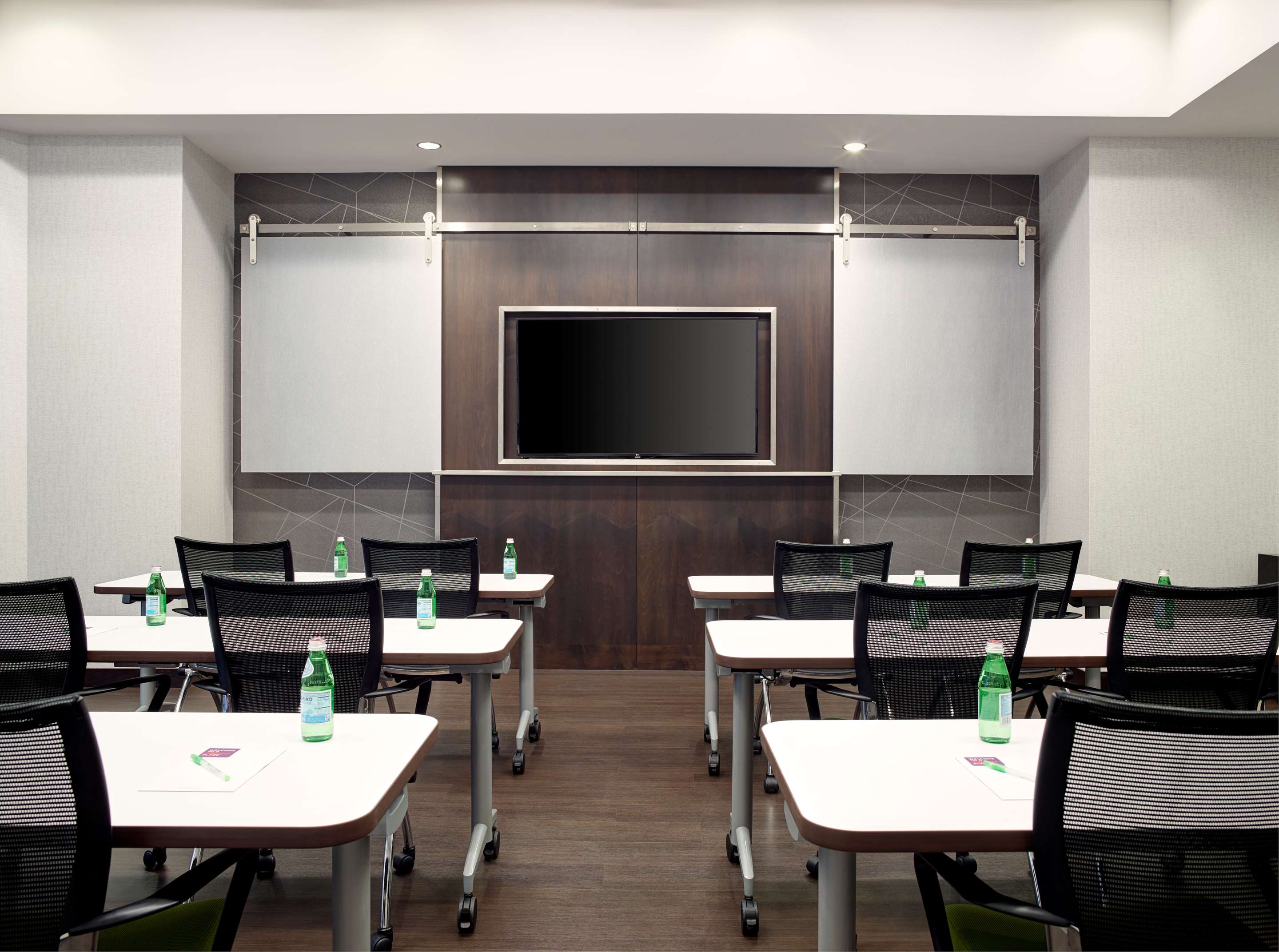 Meeting Room | Hyatt Place Arlington/Courthouse Plaza