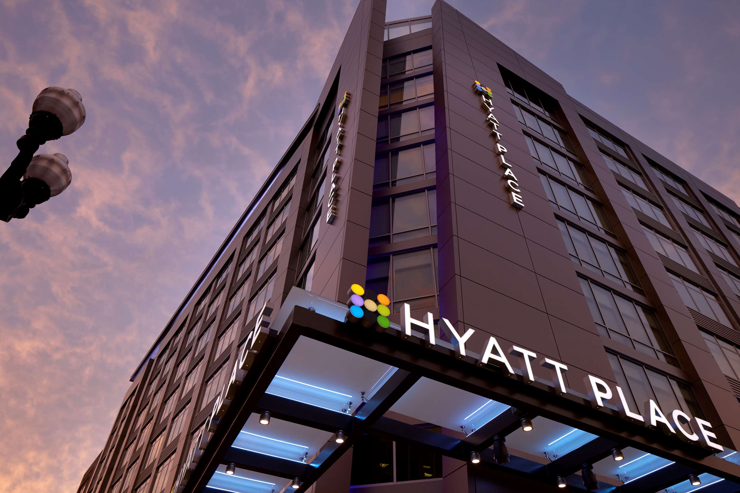 Exterior | Hyatt Place Arlington/Courthouse Plaza