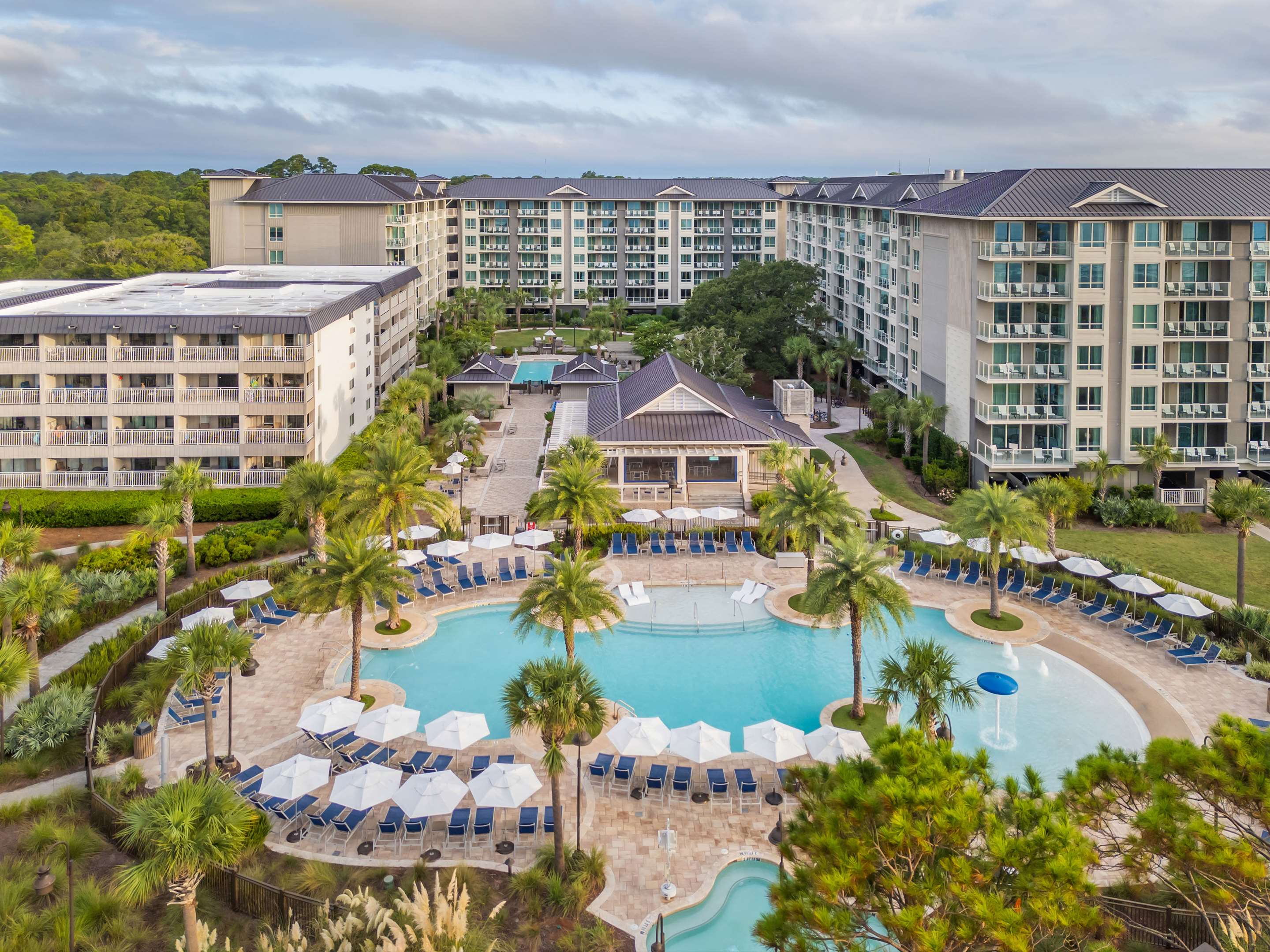 Pool | Hilton Grand Vacations Club Ocean Oak Resort Hilton Head