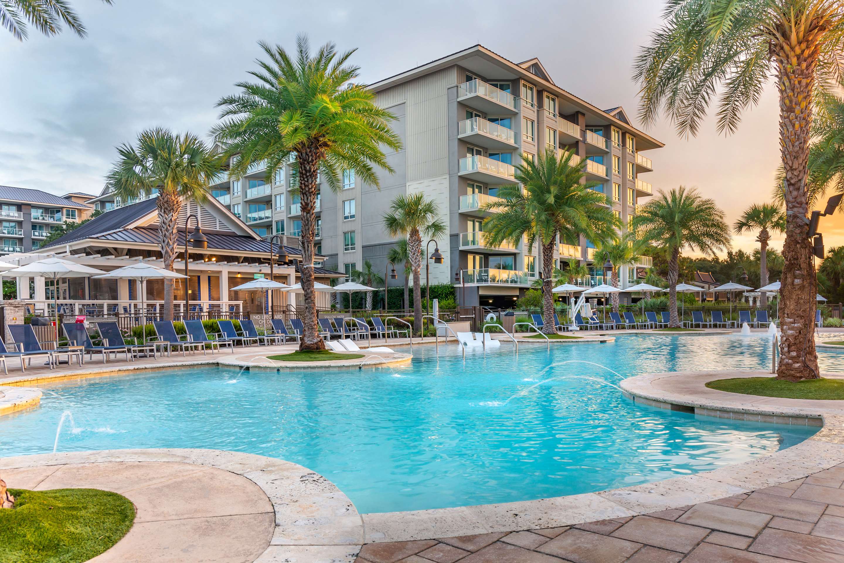 Pool | Hilton Grand Vacations Club Ocean Oak Resort Hilton Head