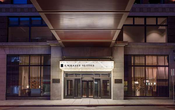 Exterior view - Embassy Suites Downtown Minneapolis