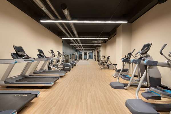 Fitness/ Exercise Room - Embassy Suites Downtown Minneapolis