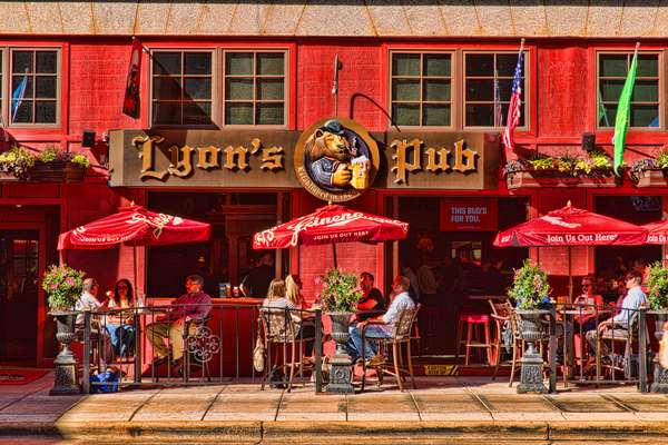 Bar - Embassy Suites Downtown Minneapolis