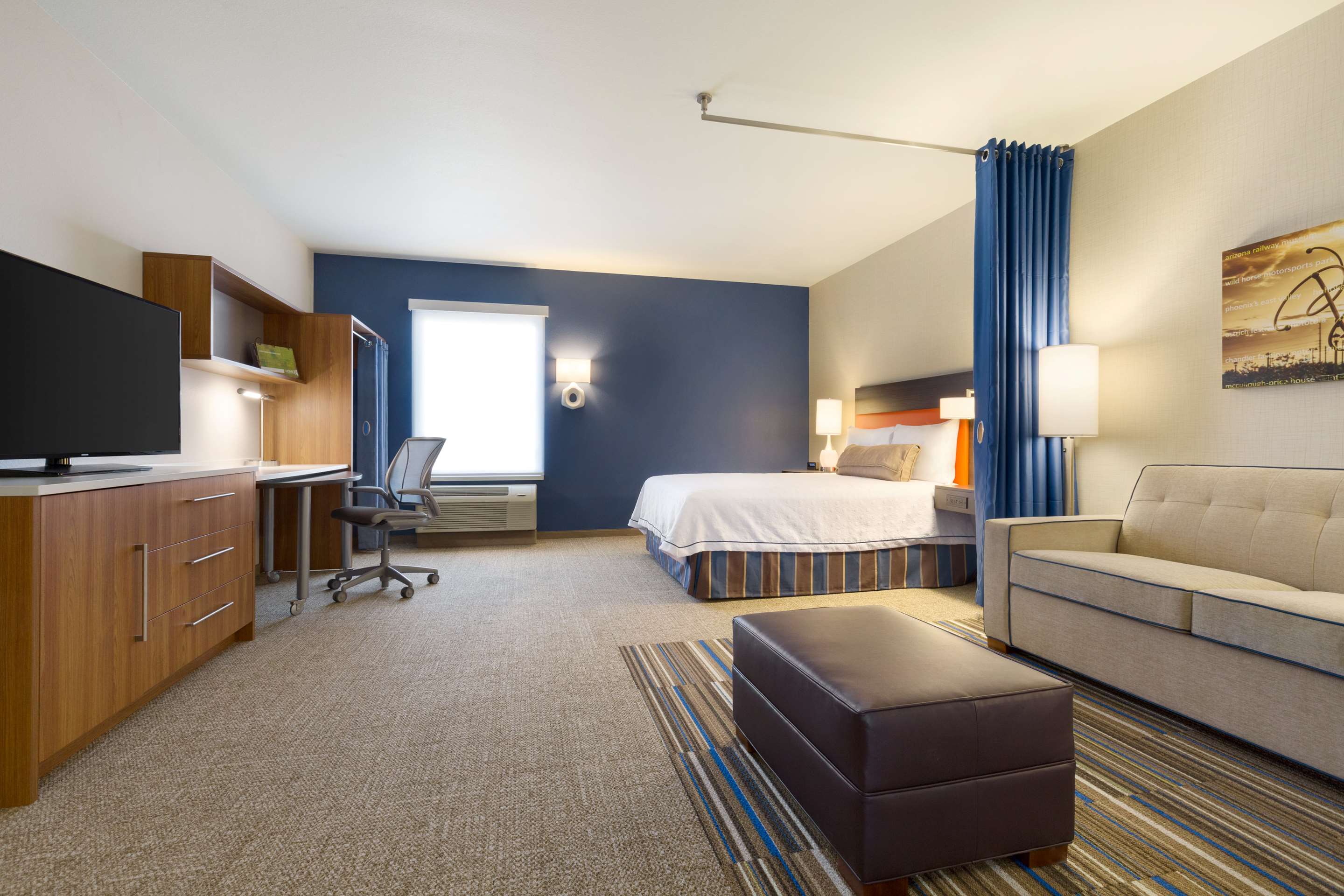 Guest room