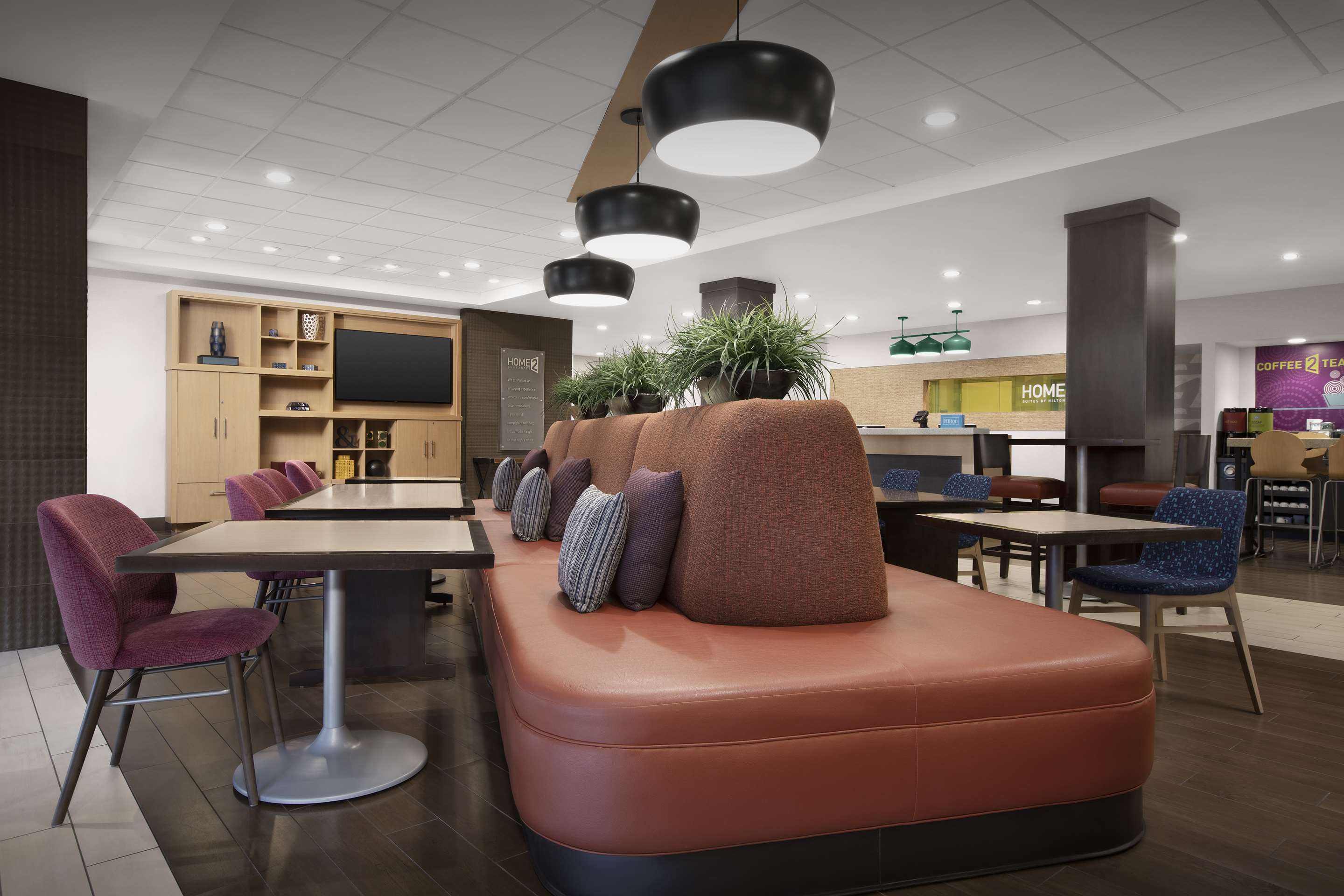 Lobby | Home2 Suites by Hilton Phoenix Chandler