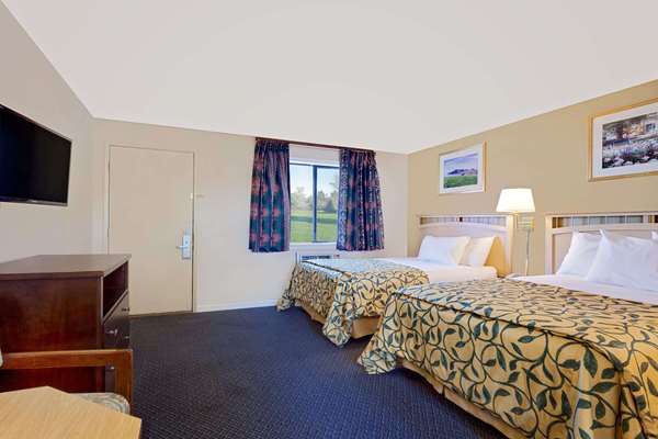  - Days Inn South Lakewood - I-5, Exit 127