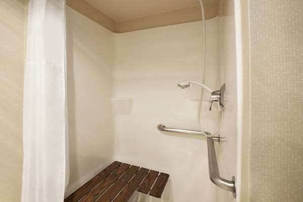  - Wyndham Garden Hotel Cheverly