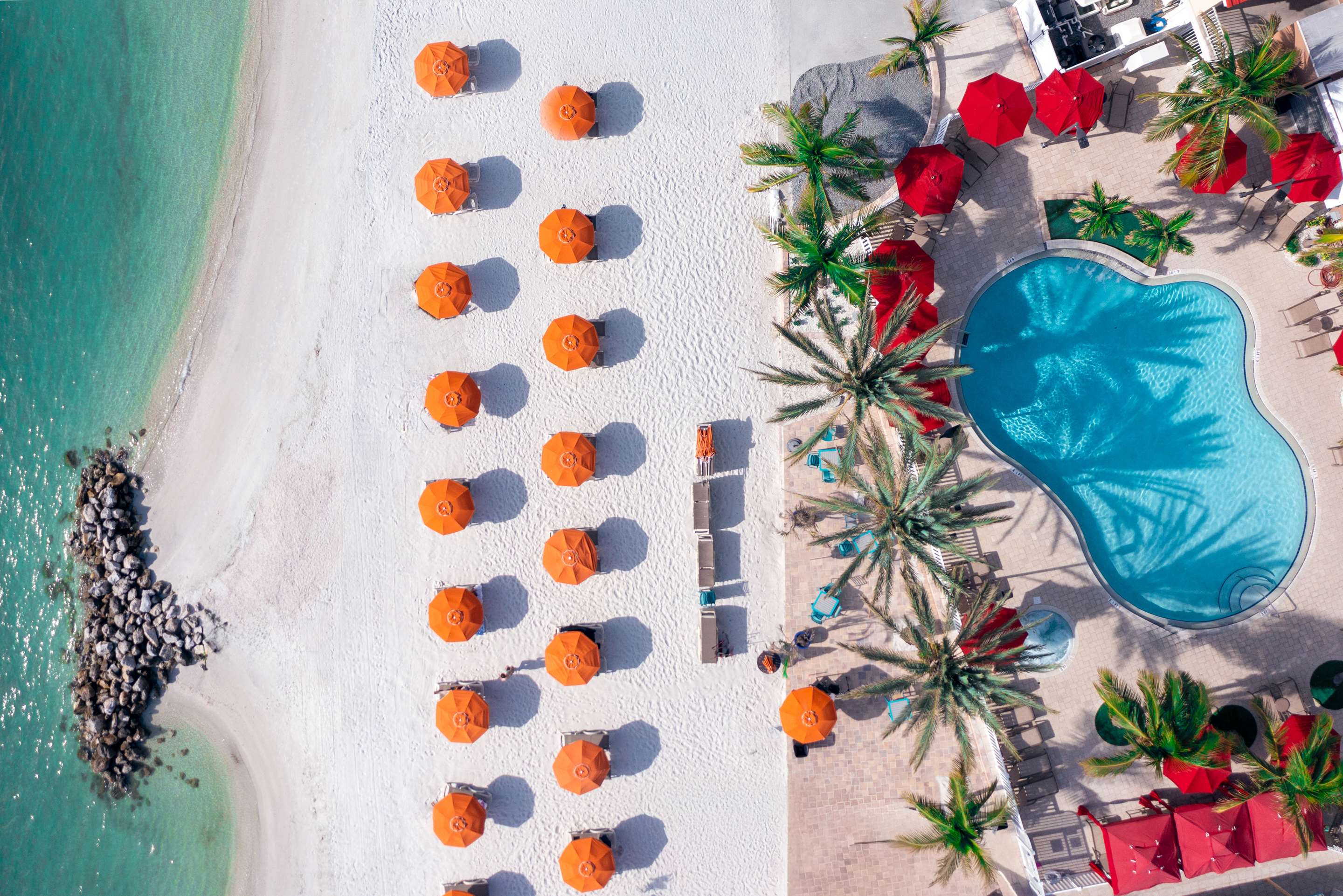 Pool | Hampton Inn & Suites Clearwater Beach