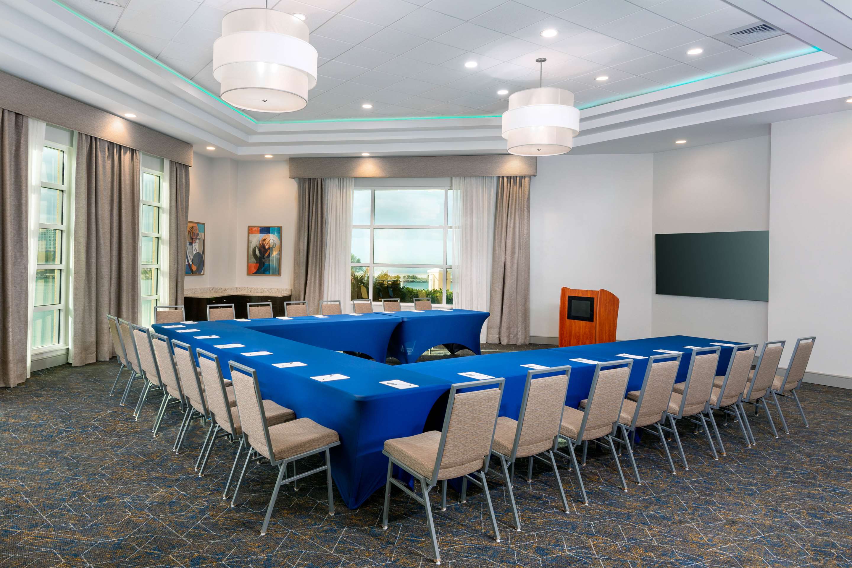 Meeting Room | Hampton Inn & Suites Clearwater Beach