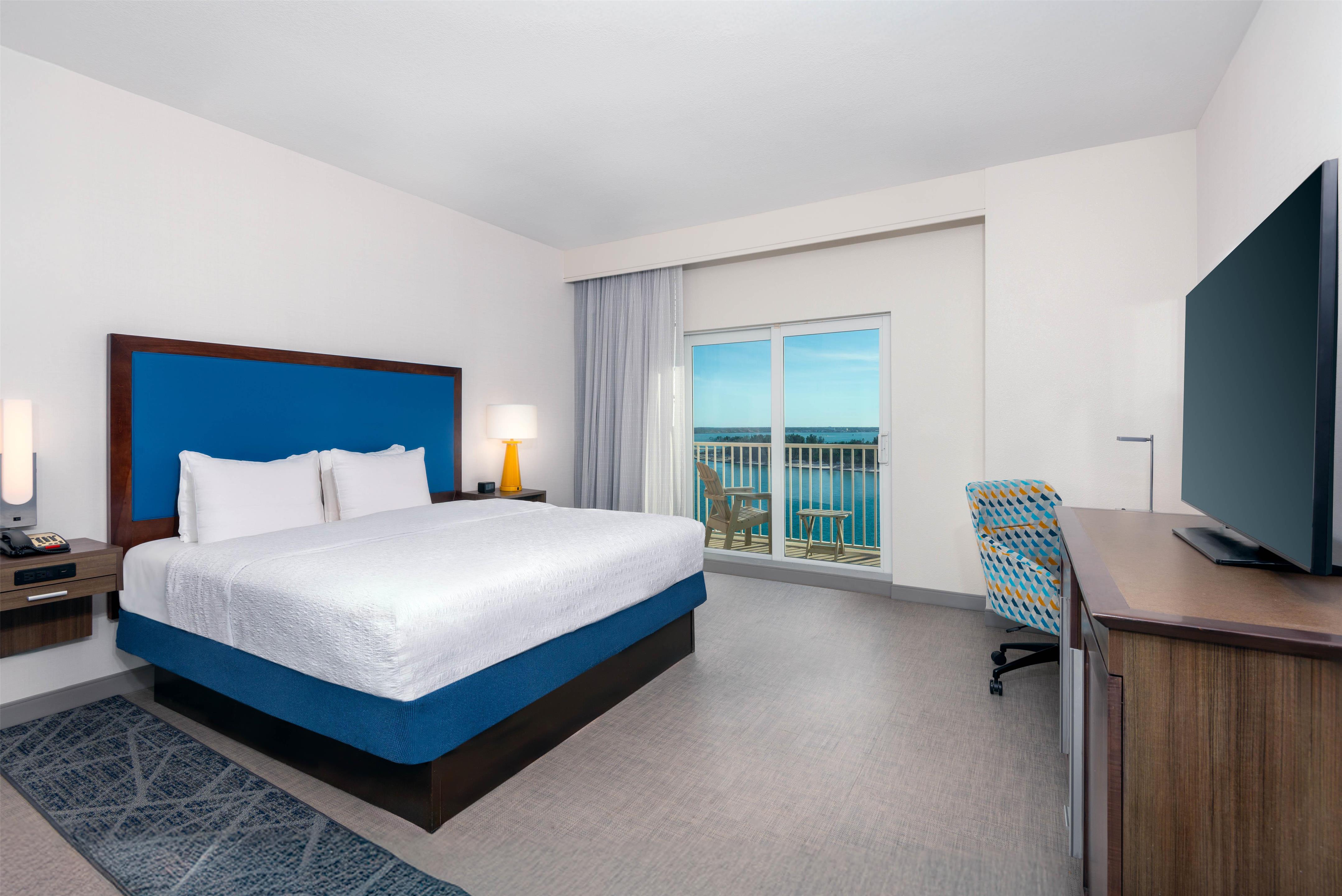 Guest room