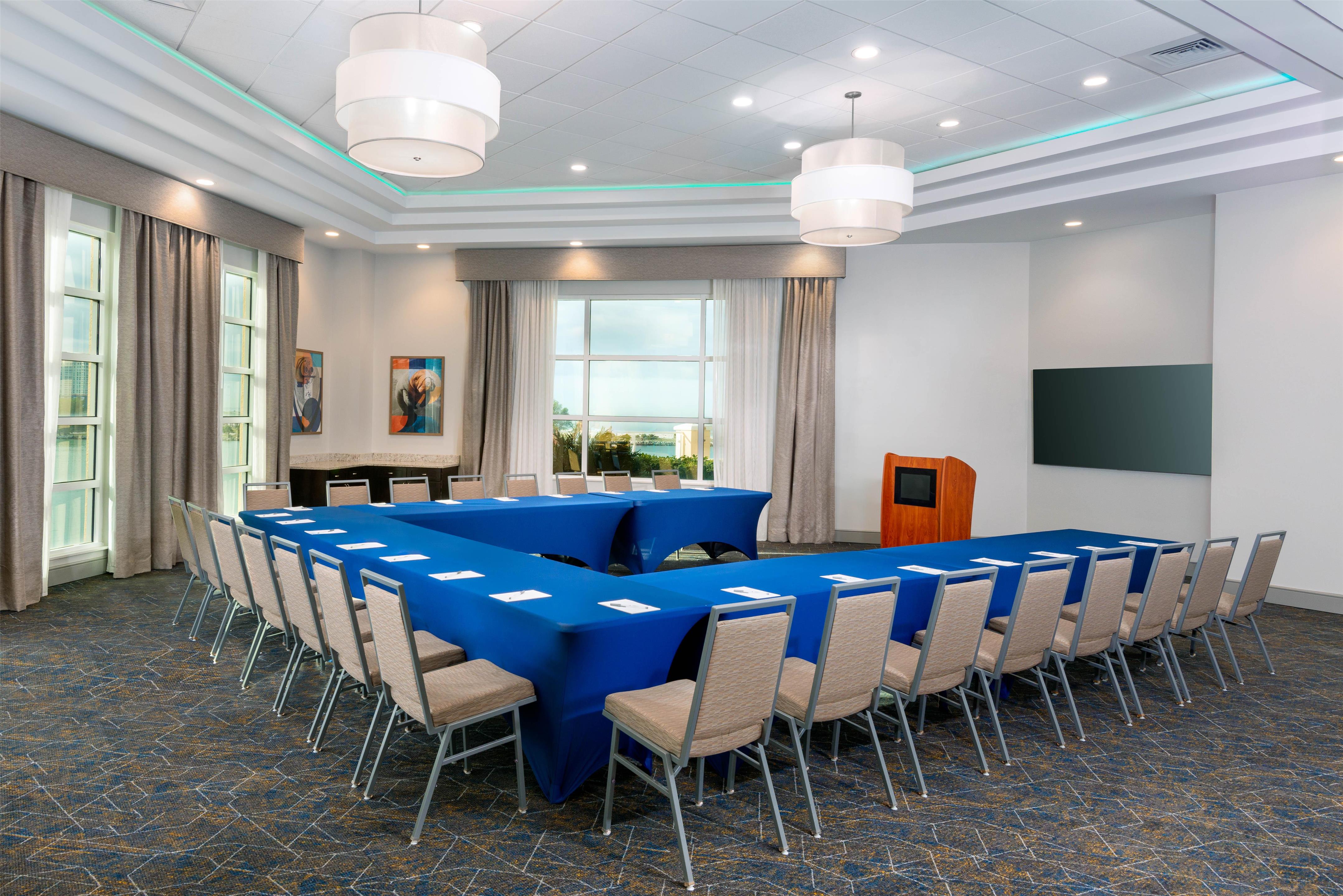 Meeting Room | Hampton Inn & Suites Clearwater Beach