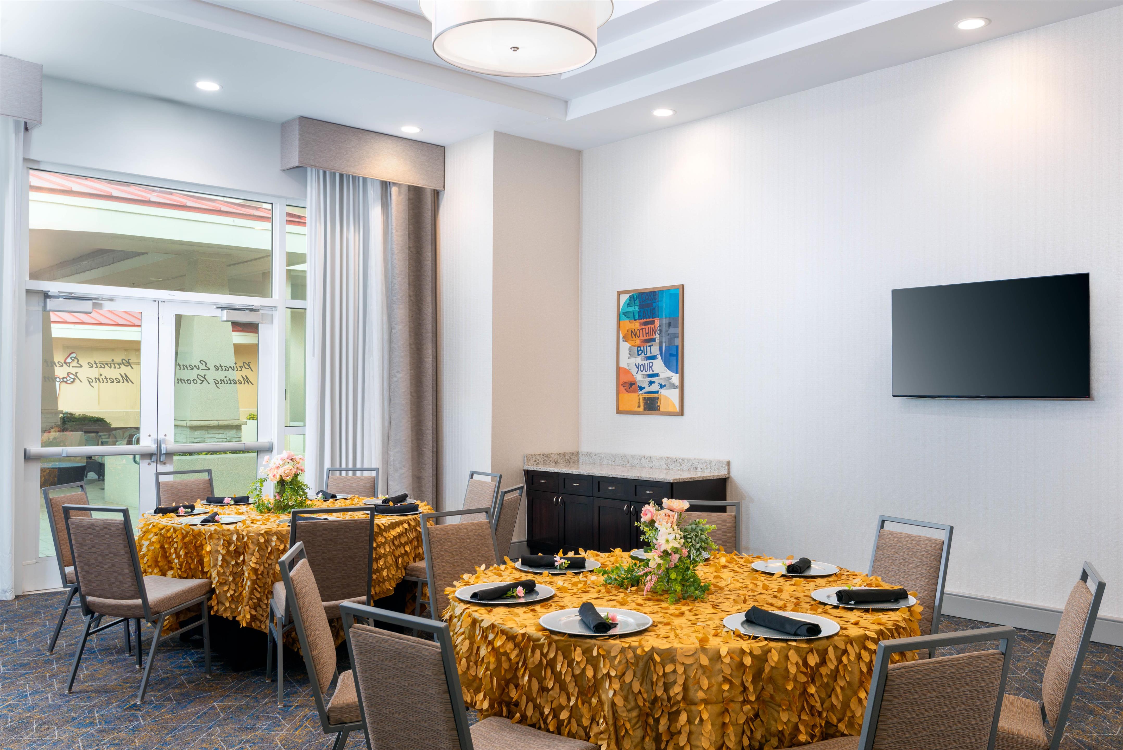 Meeting Room | Hampton Inn & Suites Clearwater Beach