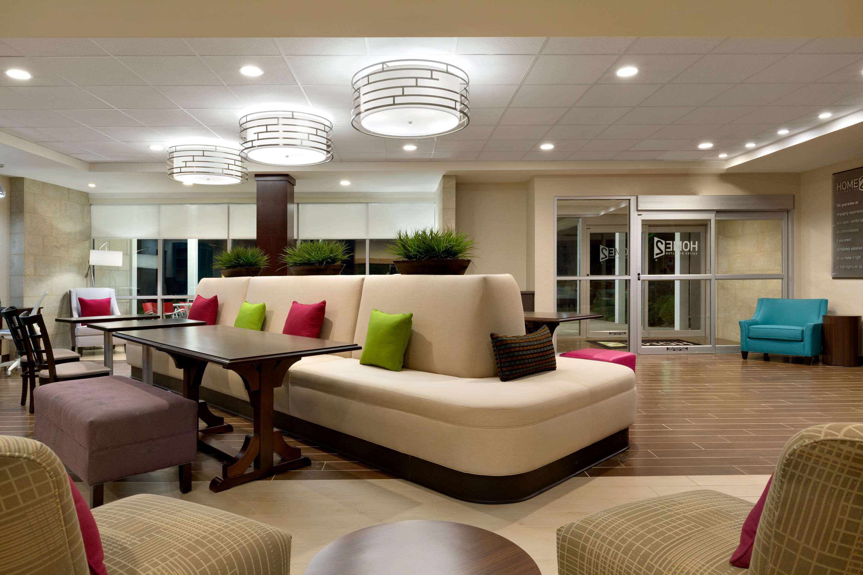Lobby | Home2 Suites by Hilton Cincinnati Liberty Township