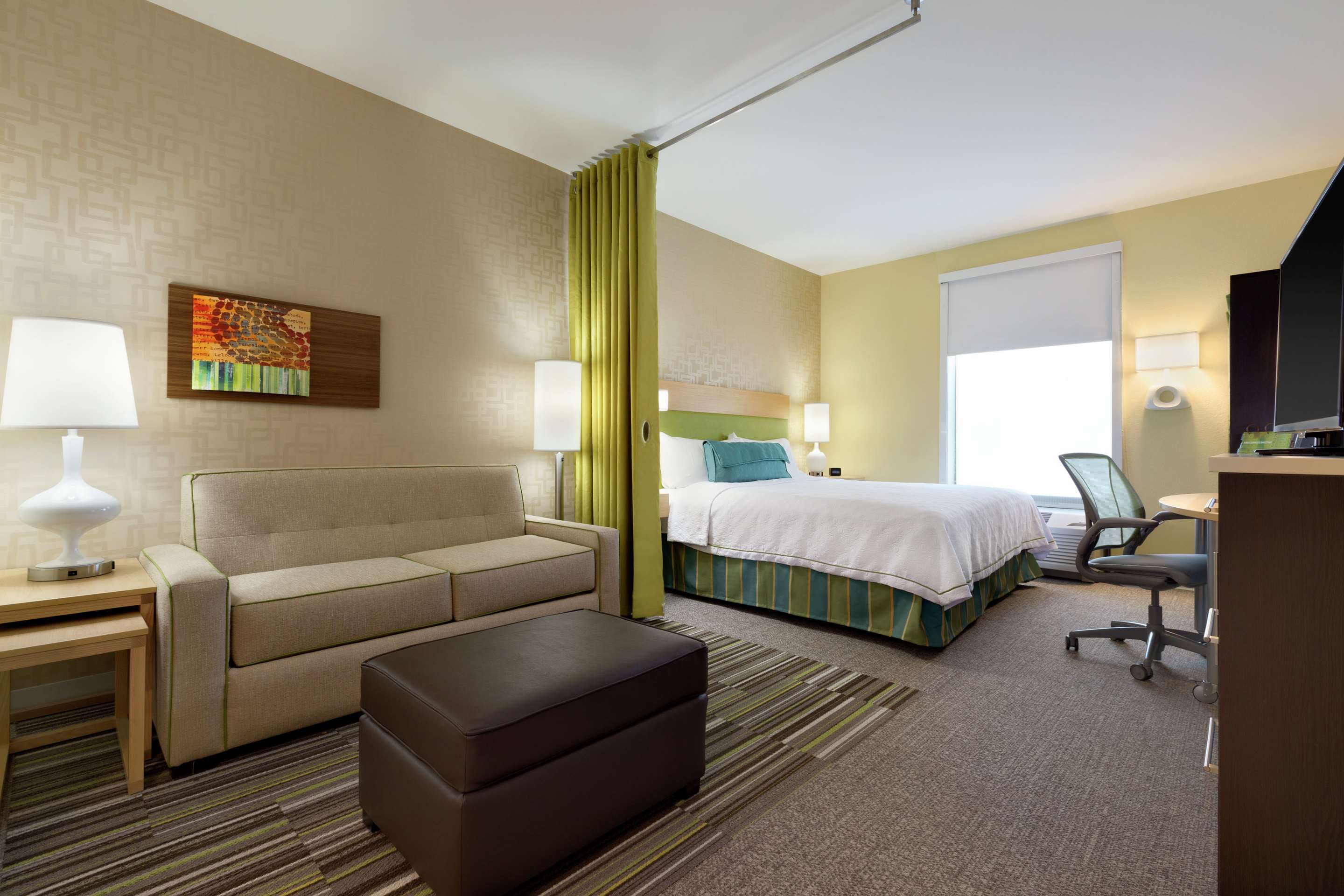 Guest room