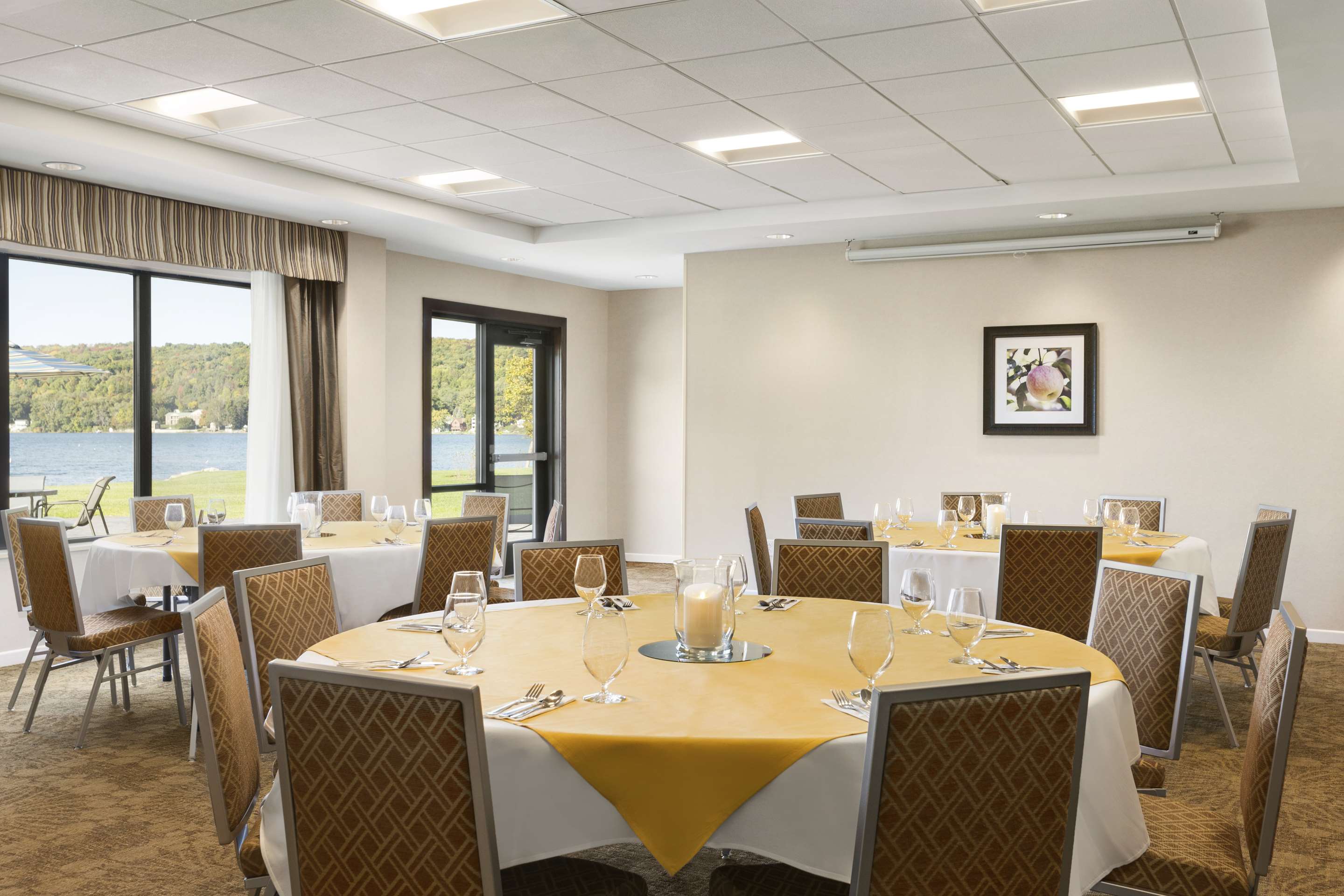 Meeting Room | Hampton Inn Penn Yan
