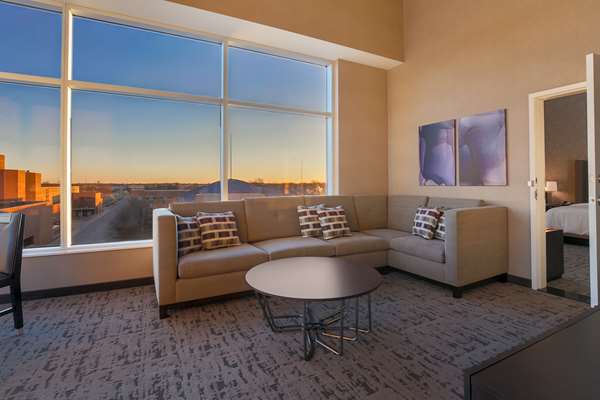  - DoubleTree by Hilton Hotel Downtown Evansville