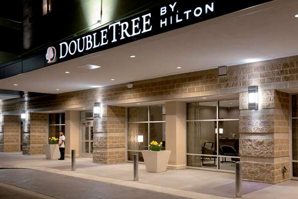 Exterior view - DoubleTree by Hilton Hotel Downtown Evansville