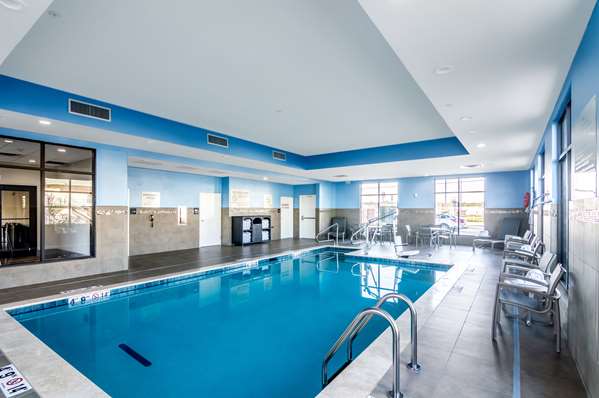 Pool - Hampton Inn & Suites Northeast Oklahoma City - I-35 & I-44, Exit 137