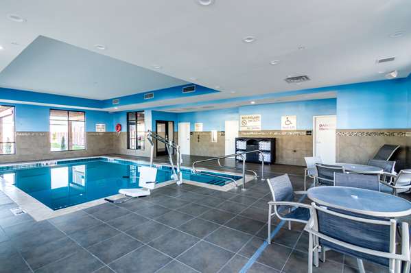 Pool - Hampton Inn & Suites Northeast Oklahoma City - I-35 & I-44, Exit 137
