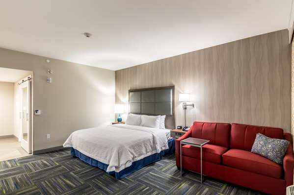  - Hampton Inn & Suites Northeast Oklahoma City - I-35 & I-44, Exit 137