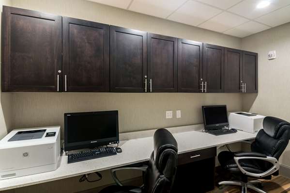 Conference Area - Hampton Inn & Suites Northeast Oklahoma City - I-35 & I-44, Exit 137