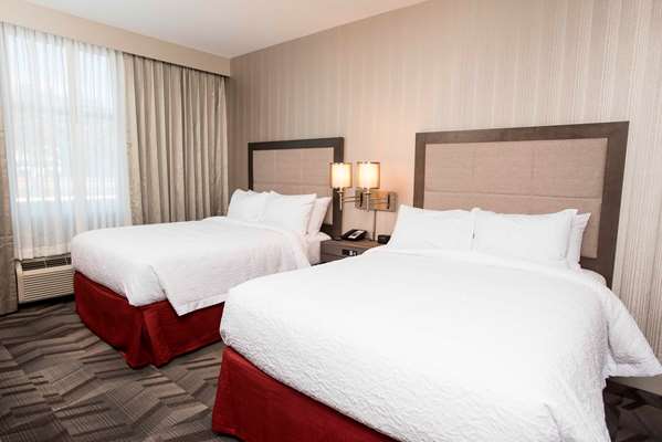  - Hampton Inn & Suites Thunder Bay