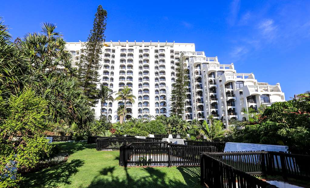 Cabana Beach Resort