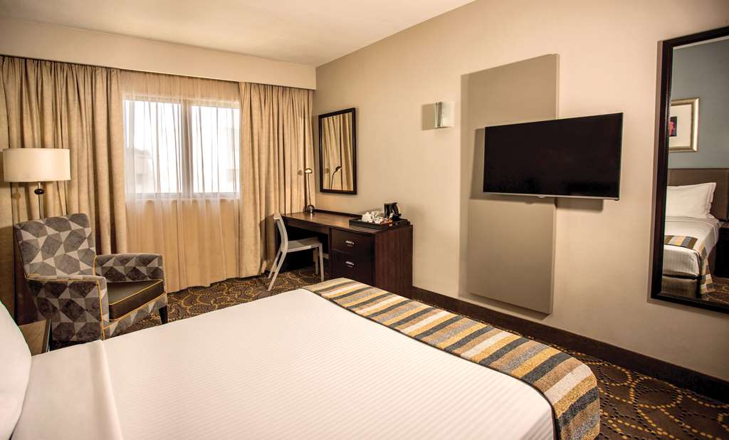GARDEN COURT SOUTH BEACH-guestroom-Guest Room,On-Site.jpg