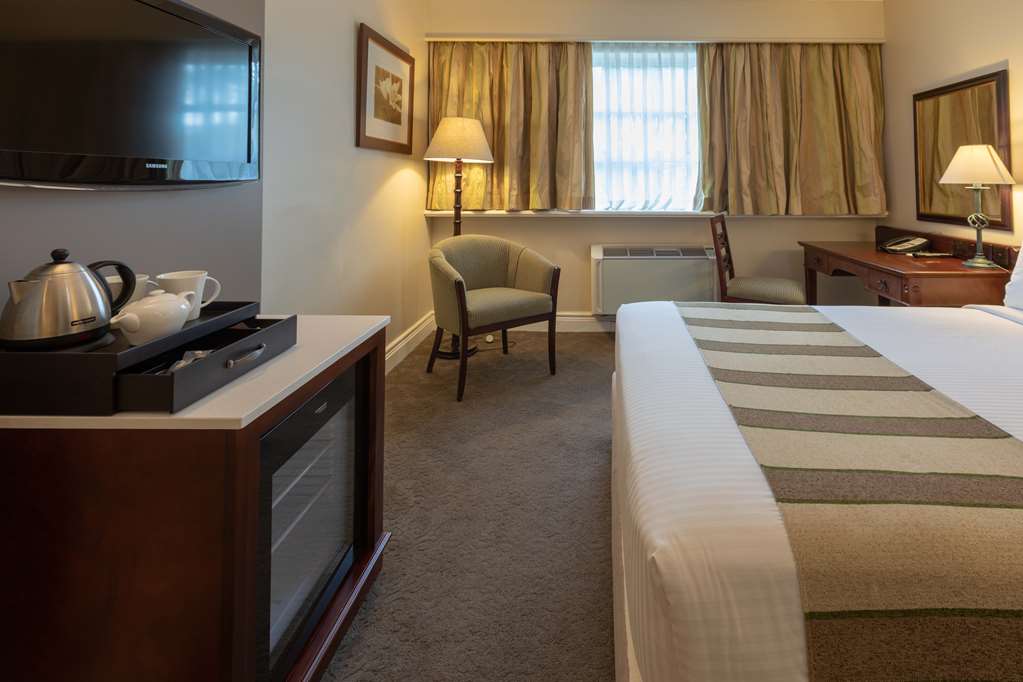 SOUTHERN SUN MBOMBELA-guestroom-Guest Room,On-Site.jpg
